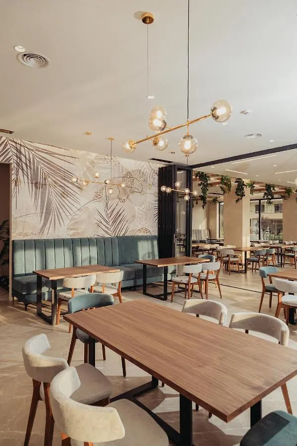 Delight Hotel & Spa Golem