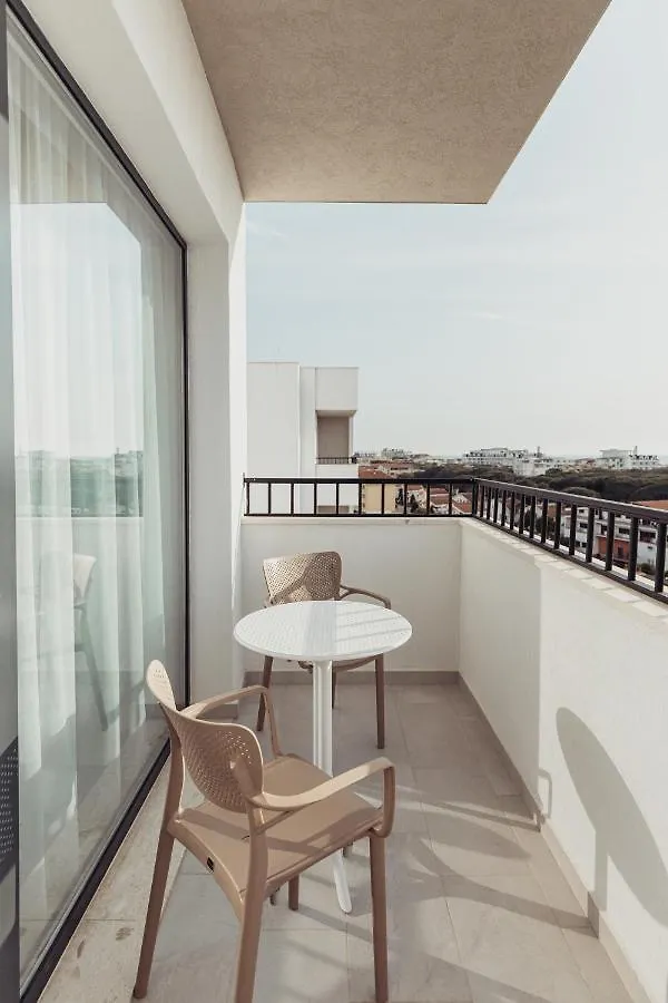 Delight Hotel & Spa Golem  Golem (Tirana)